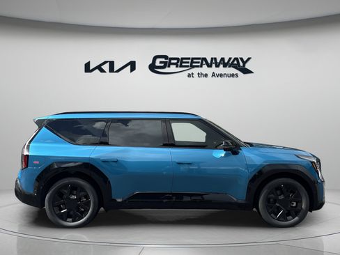 New 2026 Kia EV9 Land w/ Nightfall Edition Package image 5