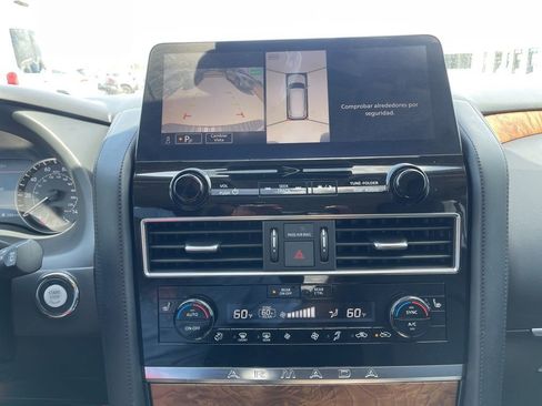 Used 2021 Nissan Armada SL image 14