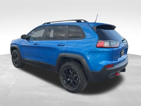 Used 2022 Jeep Cherokee Trailhawk w/ Premium Leather Package image 7