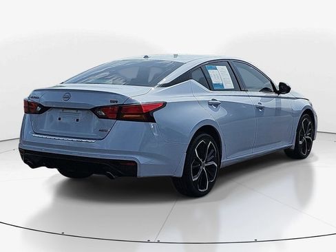 Used 2023 Nissan Altima 2.5 SR w/ SR Premium Package AWD/4WD image 6