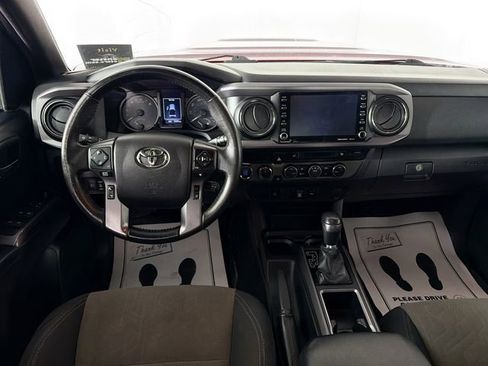 Used 2021 Toyota Tacoma TRD Sport image 21