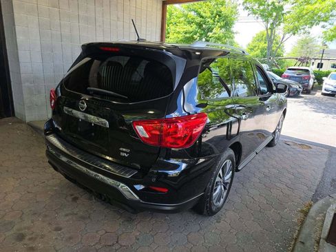 Used 2017 Nissan Pathfinder SV w/ Trailer Tow Package AWD/4WD image 8