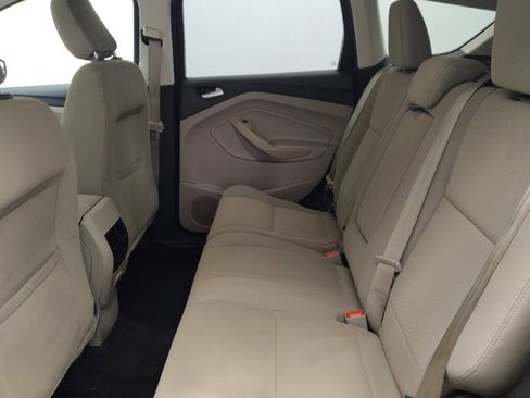 Used 2018 Ford Escape SE FWD image 18