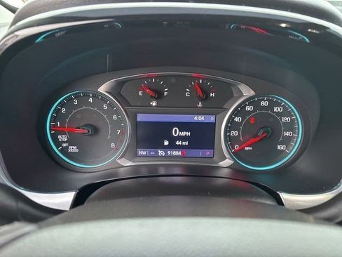 Used 2020 Chevrolet Traverse LT image 15