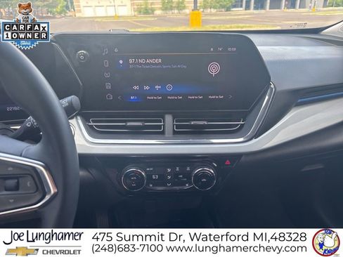 Used 2025 Chevrolet Trax LT w/ Driver Confidence Package FWD image 15