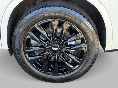 Used 2024 Cadillac XT6 Premium Luxury w/ LPO, Floor Liner Package AWD/4WD image 13