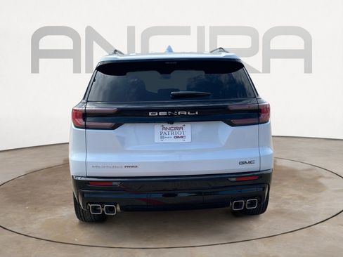 New 2026 GMC Acadia Denali Ultimate AWD/4WD image 9