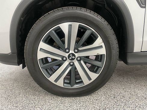 Used 2021 Mitsubishi Outlander Sport LE image 24