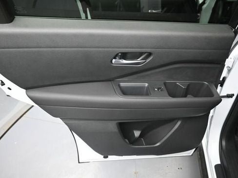 New 2026 Nissan Pathfinder SL AWD/4WD image 27