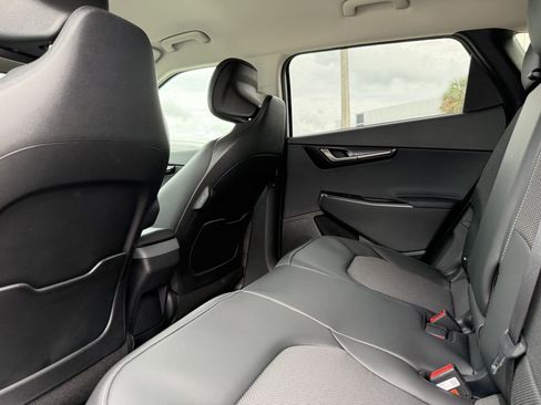 New 2025 Kia EV6 Light w/ Light LR Technology Package image 15