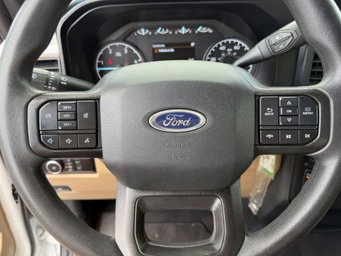 Used 2024 Ford F250 XLT AWD/4WD image 31