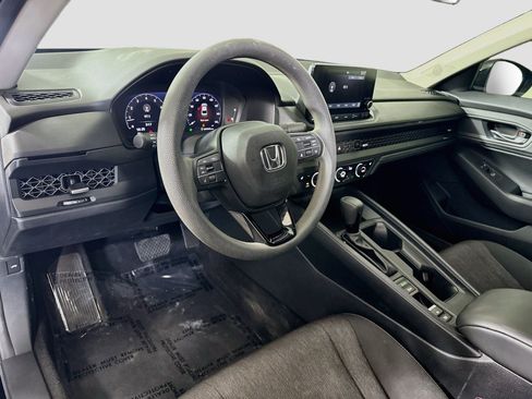 Used 2023 Honda Accord EX image 23