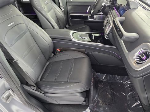 Used 2025 Mercedes-Benz G 63 AMG 4MATIC image 30