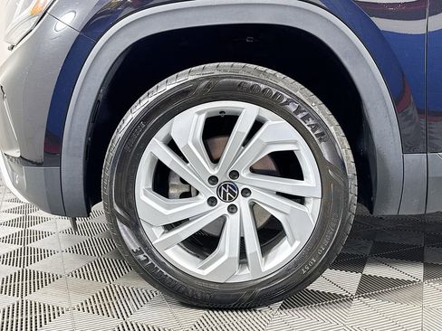 Used 2023 Volkswagen Atlas SE w/ Panoramic Sunroof Package AWD/4WD image 31