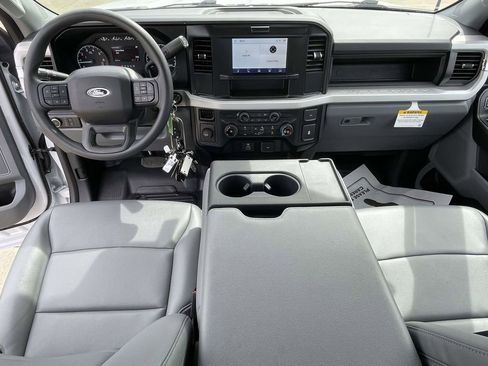 Used 2026 Ford F250 XL w/ XL Driver Assist Package RWD image 11