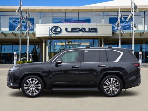 New 2026 Lexus LX 600 4WD w/ Luxury Package image 3