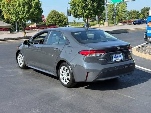 Used 2026 Toyota Corolla LE FWD image 3