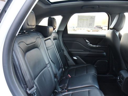 Used 2022 Lincoln Corsair Reserve w/ Elements Package image 18