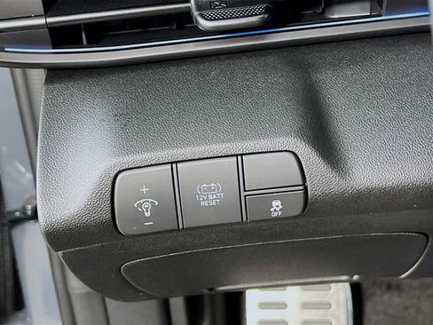 New 2025 Hyundai Elantra SEL w/ Cargo Package image 9