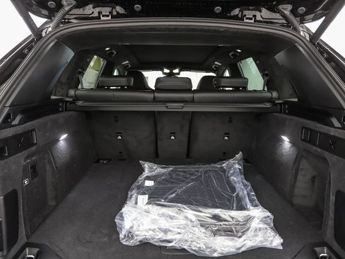 New 2026 BMW X5 M Competition w/ Executive Package AWD/4WD image 25