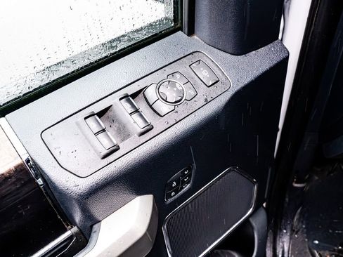 Used 2022 Ford F450 Lariat w/ Lariat Ultimate Package image 19