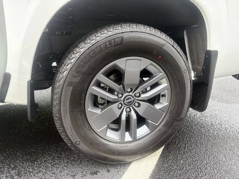 New 2026 Nissan Frontier SV w/ Tow Package RWD image 7