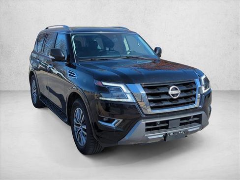 Used 2023 Nissan Armada SL image 3