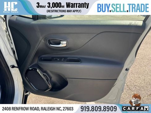 Used 2018 Jeep Renegade Altitude w/ UConnect 8.4 Nav Group image 22