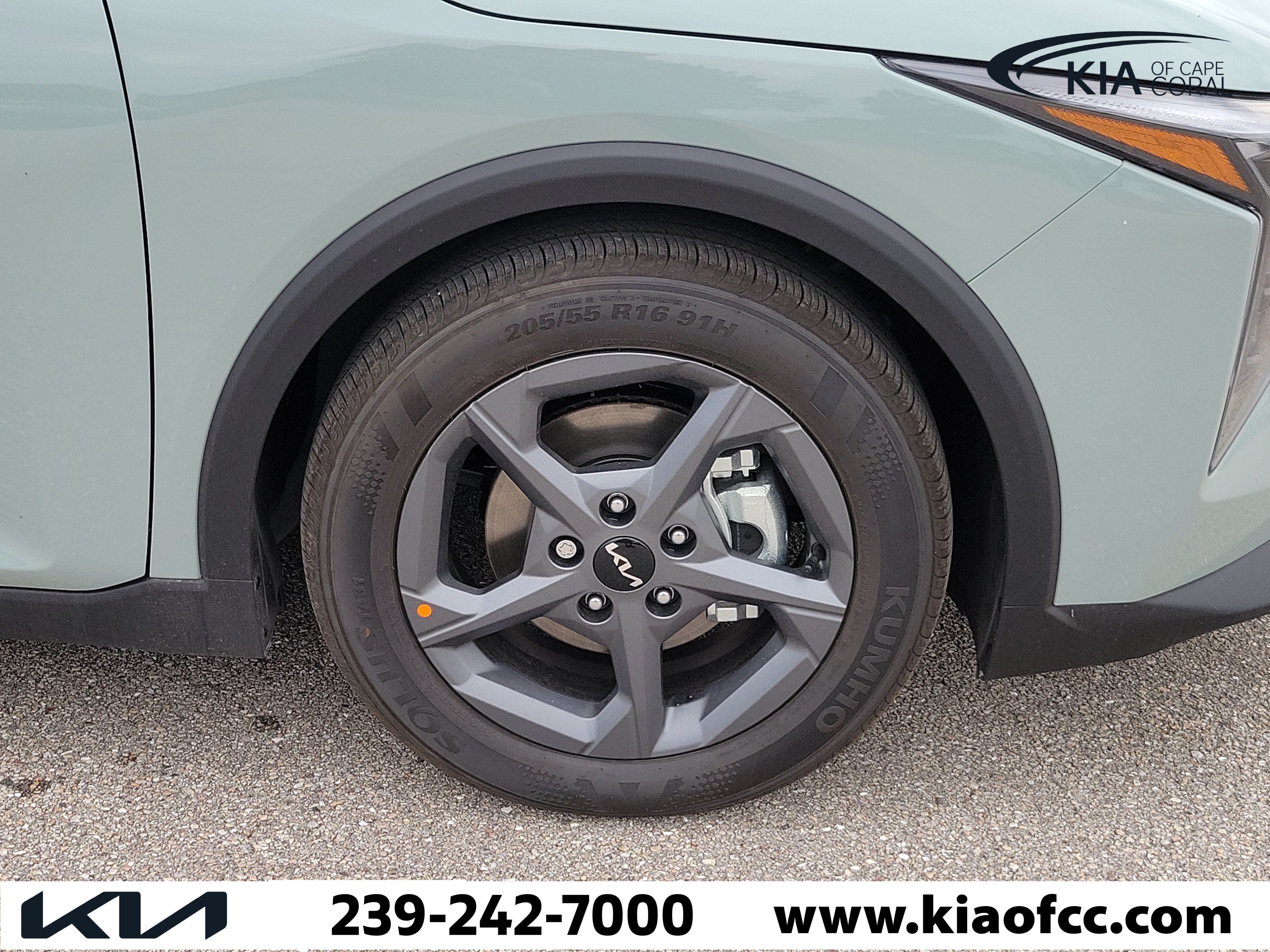 New 2026 Kia K4 FWD image 7