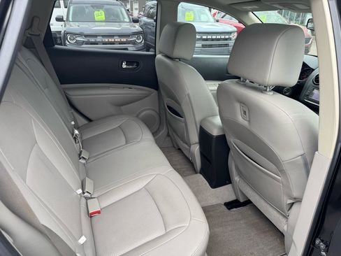 Used 2013 Nissan Rogue SL AWD/4WD image 12