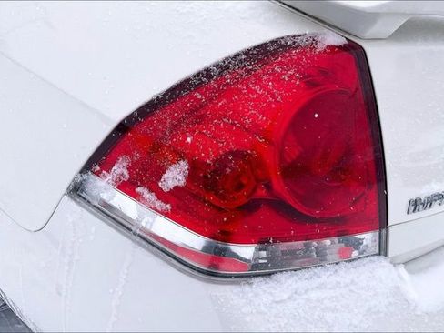 Used 2007 Chevrolet Impala SS w/ Convenience Package image 30