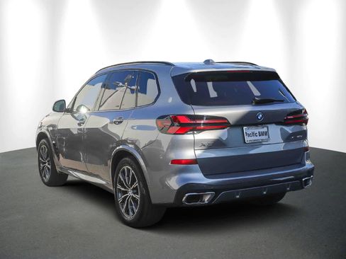 Used 2025 BMW X5 xDrive50e w/ Executive Package image 4