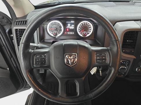 Used 2019 RAM 1500 Express w/ Wheel & Sound Group AWD/4WD image 13