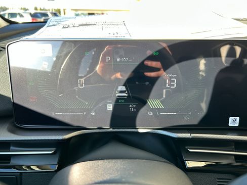 New 2026 Kia Sportage S image 25