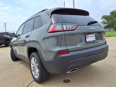 Used 2022 Jeep Cherokee Latitude Lux w/ Sun & Sound Group FWD image 33