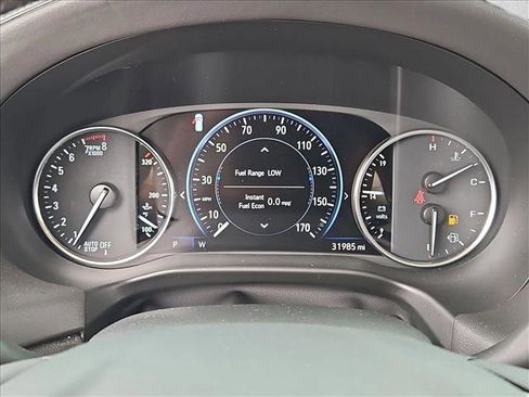 Used 2024 Buick Enclave Avenir w/ Avenir Technology Package AWD/4WD image 10