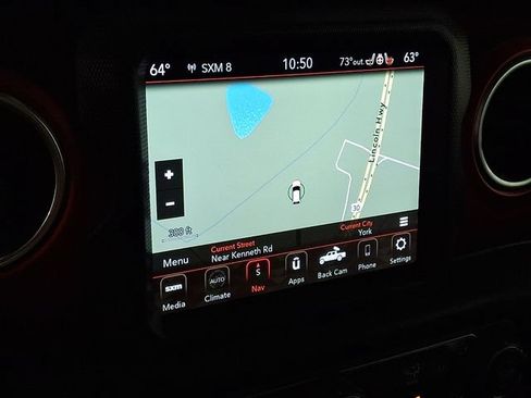 Used 2021 Jeep Gladiator Rubicon AWD/4WD image 3
