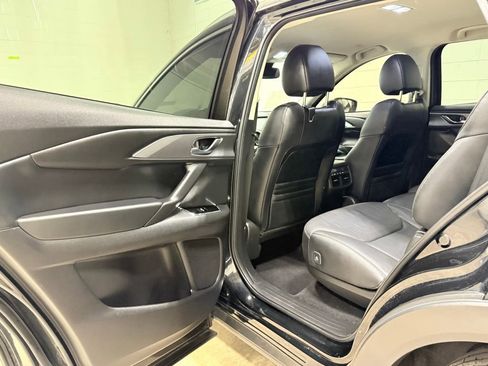 Used 2021 MAZDA CX-9 Touring AWD/4WD image 34