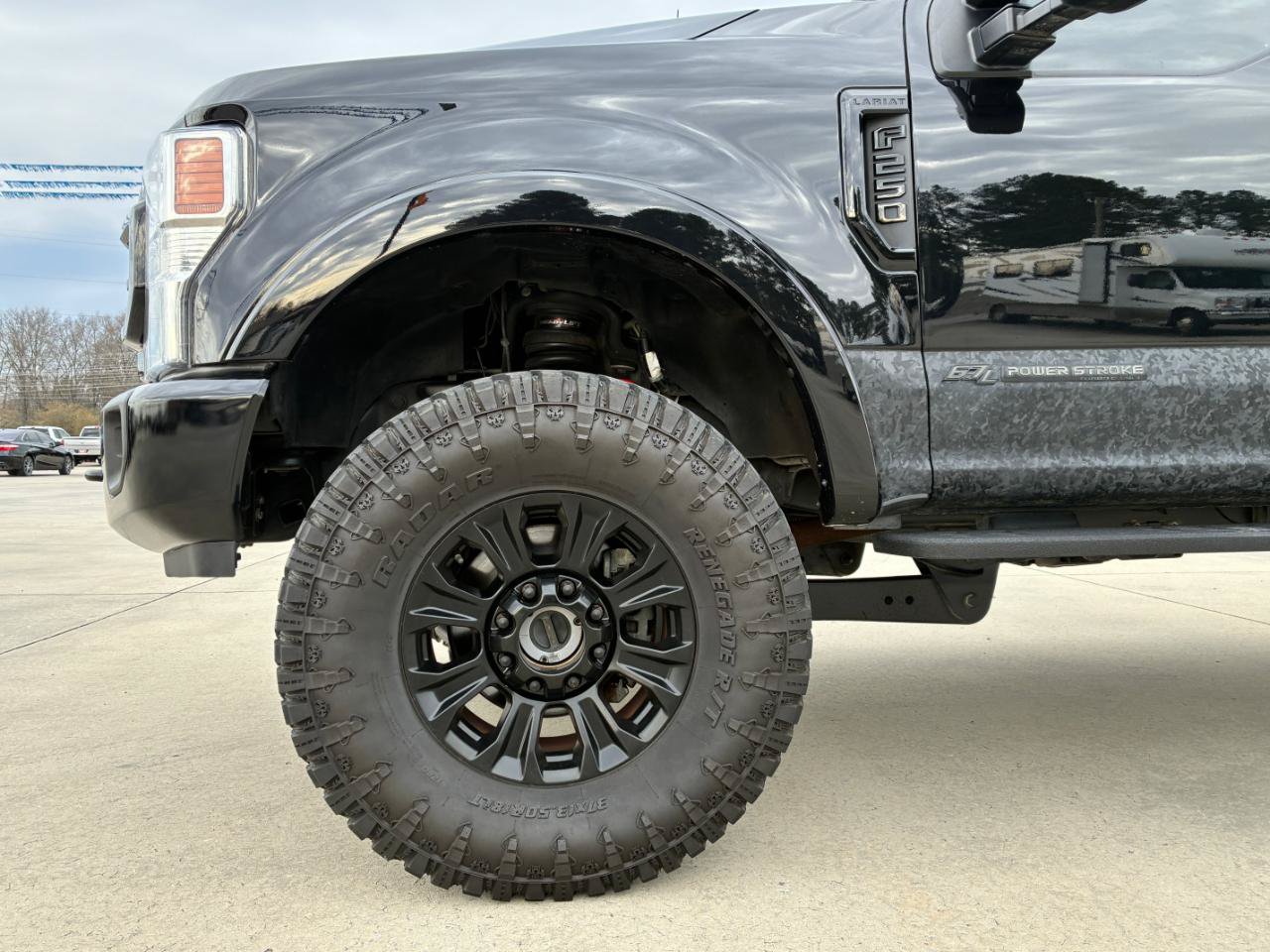 Used 2022 Ford F250 4x4 Crew Cab Super Duty image 7
