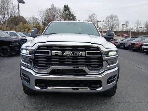 New 2026 RAM 5500 Tradesman w/ Chrome Appearance Group image 8