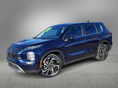 Used 2024 Mitsubishi Outlander SE