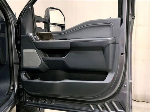 Used 2024 Ford F250 Lariat w/ Lariat Ultimate Package image 26