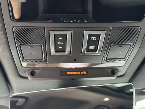 Certified 2024 Land Rover Defender 110 S AWD/4WD image 23