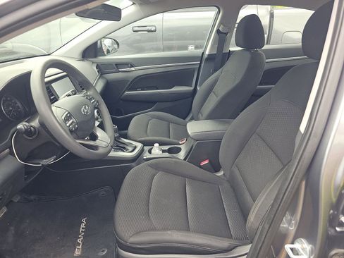 Used 2019 Hyundai Elantra SEL w/ Cargo Package FWD image 8