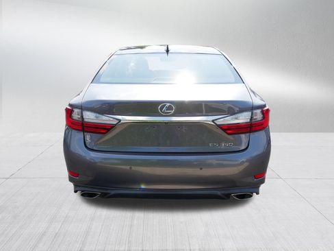 Used 2016 Lexus ES 350 w/ Luxury Package w/Wood Trim FWD image 6