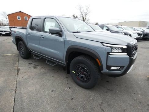 New 2026 Nissan Frontier PRO-4X w/ Pro-4x Convenience Package image 1