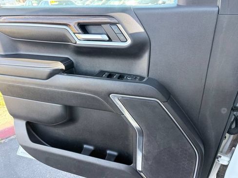 Used 2023 Chevrolet Silverado 1500 LT Trail Boss w/ Protection Package AWD/4WD image 11