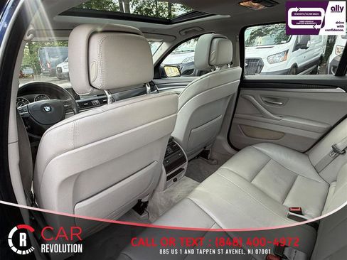 Used 2013 BMW 535i xDrive Sedan AWD/4WD image 30