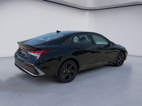 New 2026 Hyundai Elantra Sport FWD image 5