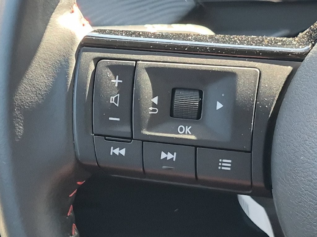 Certified 2026 Nissan Kicks SR w/ Cold Weather Package AWD/4WD image 18